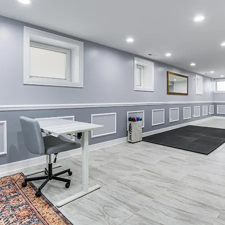 1 Mi To Garfield Park Conservatory Modern Apt! Apartment *