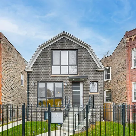 1 Mi To Garfield Park Conservatory Modern Apt! Apartment *