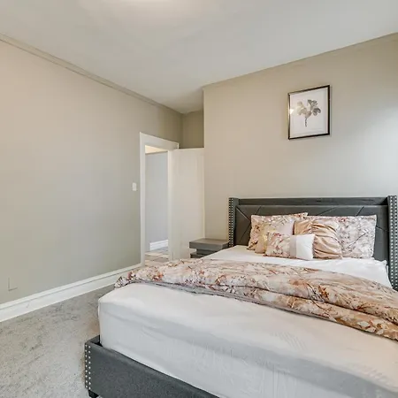 Walk To Devon Avenue & Warren Park: Apt! * Chicago