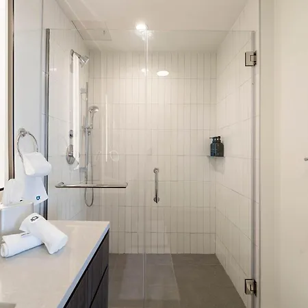 Apartment Luxury 2bd-2ba View-gym-rooftop