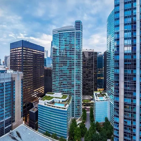 Live Like A King In * Chicago