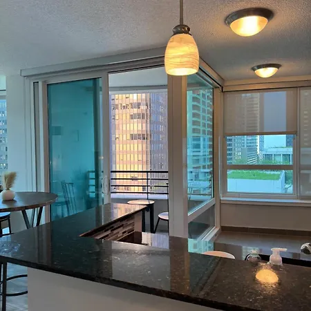 Apartment Live Like A King In *