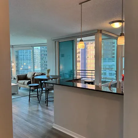 Live Like A King In Chicago