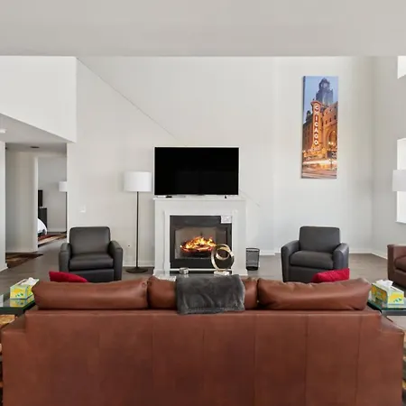 Apartment 53-54 Floor Penthouse *