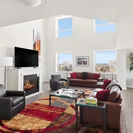 53-54 Floor Penthouse Apartment Chicago