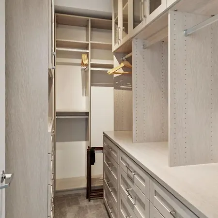 53-54 Floor Penthouse Chicago