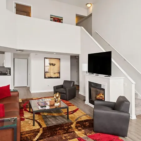 53-54 Floor Penthouse Chicago