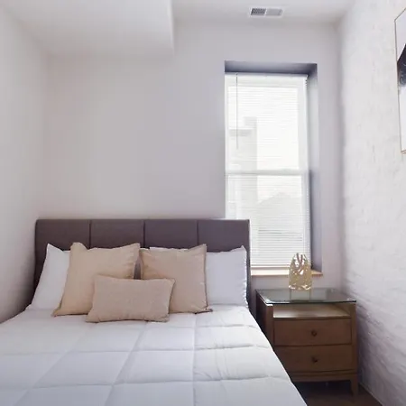 Holiday home Zen Escape-chicago's Urban Oasis Chicago