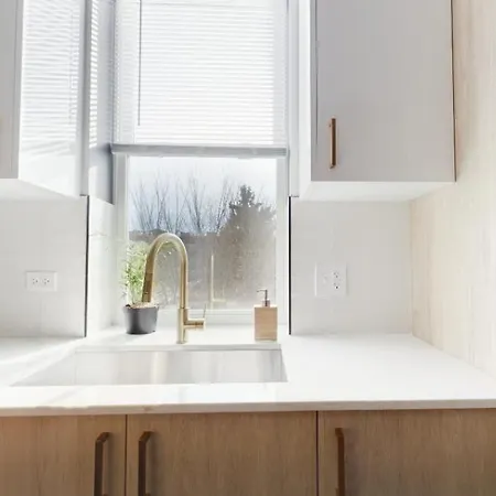 Holiday home Zen Escape-chicago's Urban Oasis *