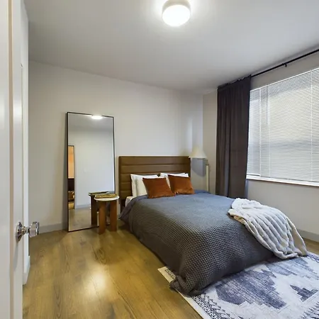 Apartment Speakeasy Serenity Retreat
