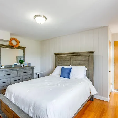 Apartment 5 Mi To Midway: Walkable Chicago