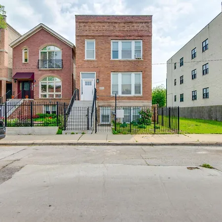 Walk To Chicagos Shops And Eats Bronzeville Duplex * Chicago