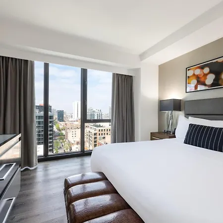 The Godfrey 4* Chicago