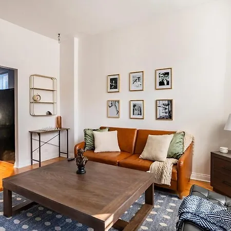 Apartment Cozy 2 Bedroom 1 Ba Flat Just 10 Mins From Downtown *