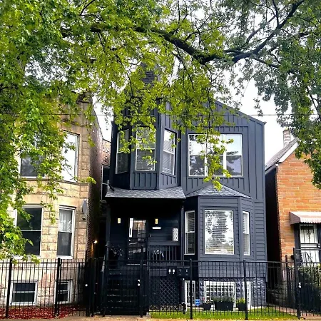 La Casa Negra A Beautiful 3bed 2bath *