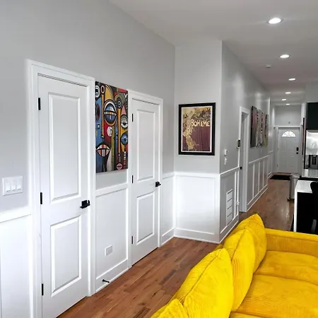 La Casa Negra A Beautiful 3bed 2bath Apartment *
