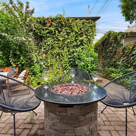 Wrigley 4br Home, Sleeps 10