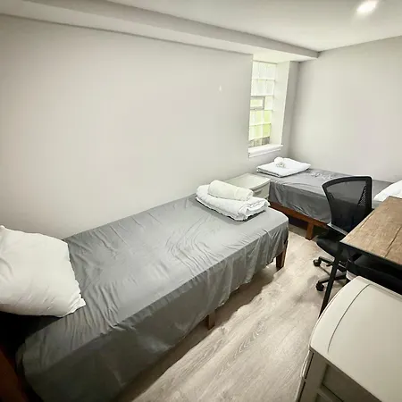 Super Amazing Place To Near Downtown! Free Parking Chicago