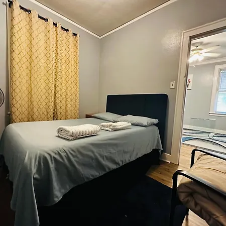 Cozy In Hyde Park Greater Grand Crossing *