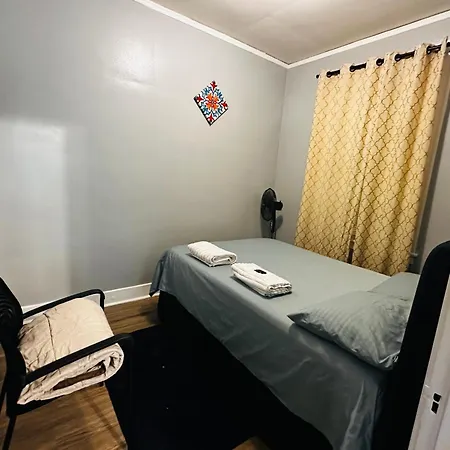 Cozy In Hyde Park Greater Grand Crossing *