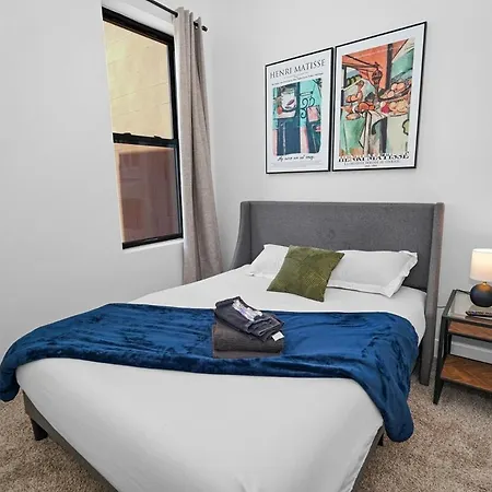 Modern 3br 420-friendly Unit Near Mccormick Place, Soldier Field And Lakefront Trail *