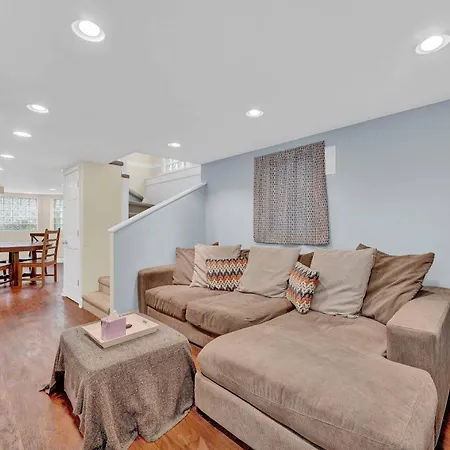 Charming 3bd In Vibrant Andersonville * Chicago