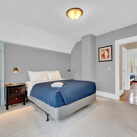 Holiday home Charming 3bd In Vibrant Andersonville Chicago