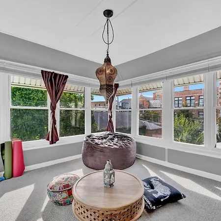 Charming 3bd In Vibrant Andersonville Holiday home Chicago