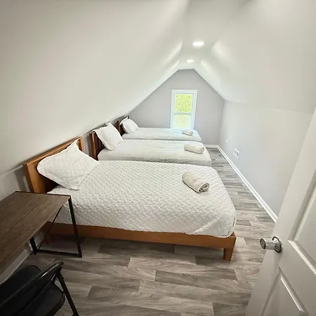 Amazing Place To Near Downtown Chicago!