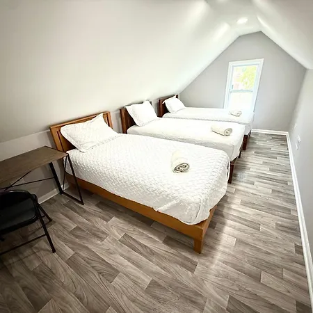 Amazing Place To Near Downtown Chicago! *