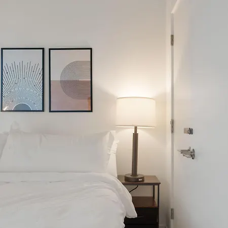 Sophisticated 4br - Modern And Luxurious Hotel