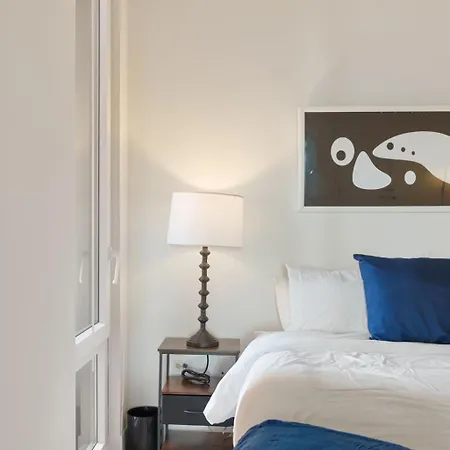 Sophisticated 4br - Modern And Luxurious Hotel Chicago