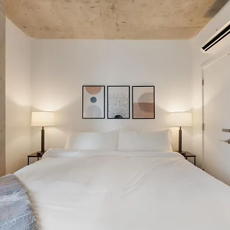 Sophisticated 4br - Modern And Luxurious Hotel Chicago