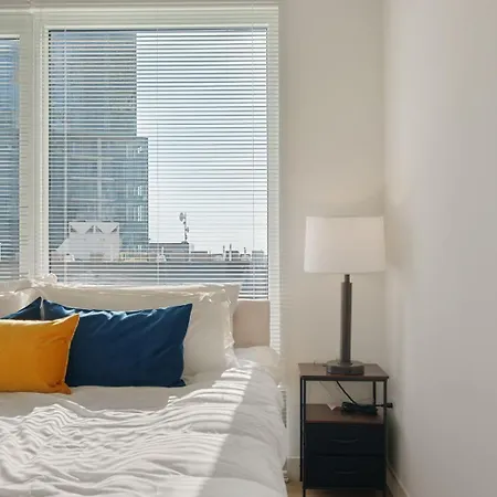 Hotel Sophisticated 4br - Modern And Luxurious