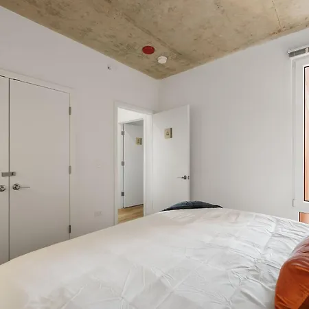 Sophisticated 4br - Modern And Luxurious Hotel Chicago
