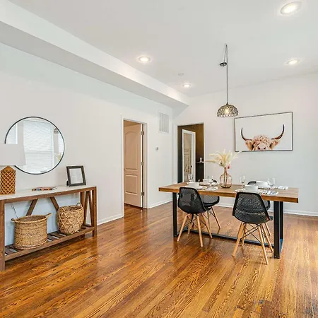 Cozy 4br With Crib & Games Nearby Sights *