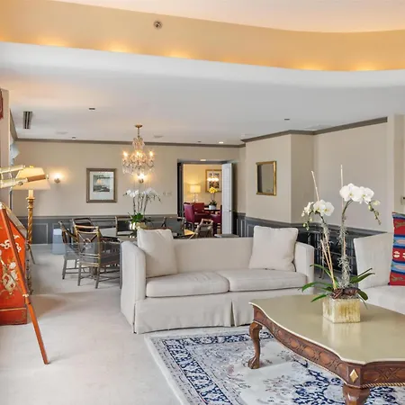 Hotel The Drake 4*