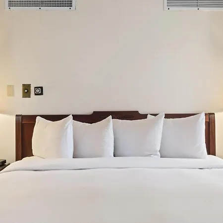 The Drake 4* Chicago