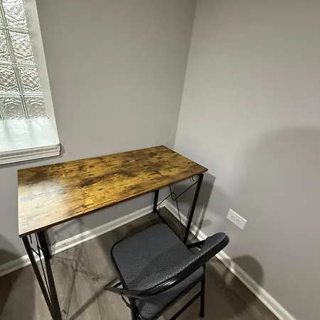 Super Amazing Place To Near Downtown! Free Parking
