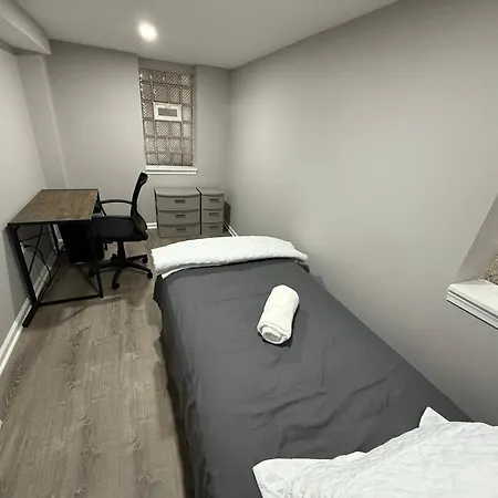 Super Amazing Place To Near Downtown! Free Parking * Chicago