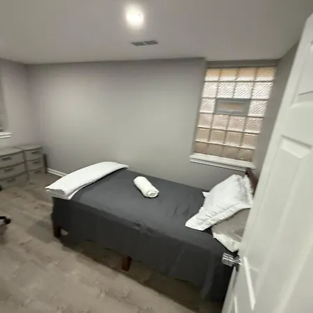 Homestay Super Amazing Place To Near Downtown! Free Parking Chicago