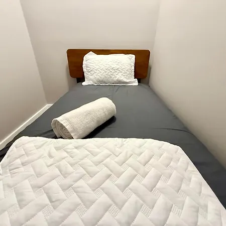 Beautiful Near Downtwon - Free Parking! Homestay