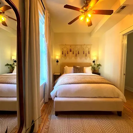 Stunning 3 Bedrooms 2 Bathrooms Getaway Chicago! * Chicago