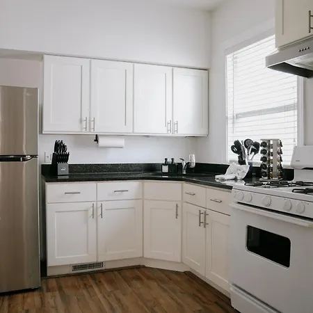 Holiday home Sleeps 18 • 8br • Game • Gym • Theater