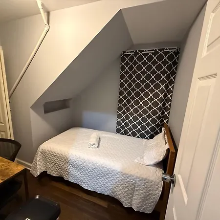 Amazing Place To Near Downtown Chicago! Homestay *