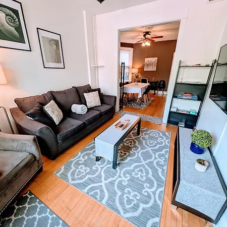 Apartment The Roscoe Village