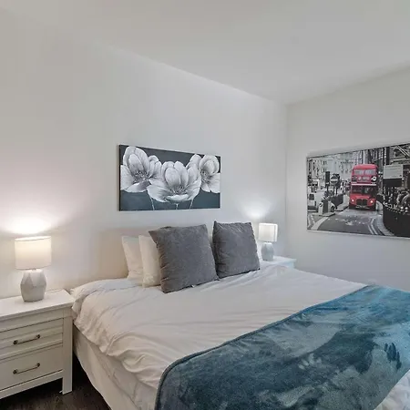 New Modern 1br Lux Escape