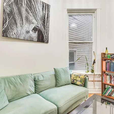 1 Mi To Blue Line Pet-friendly Unit In Chicago! Apartment Chicago