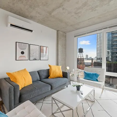 Hotel 2br Escape Bright Sleek Spacious