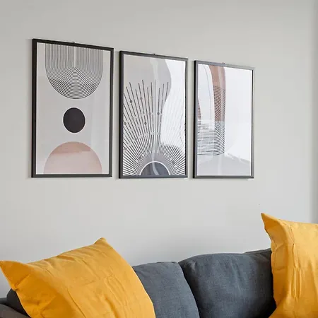 2br Escape Bright Sleek Spacious *